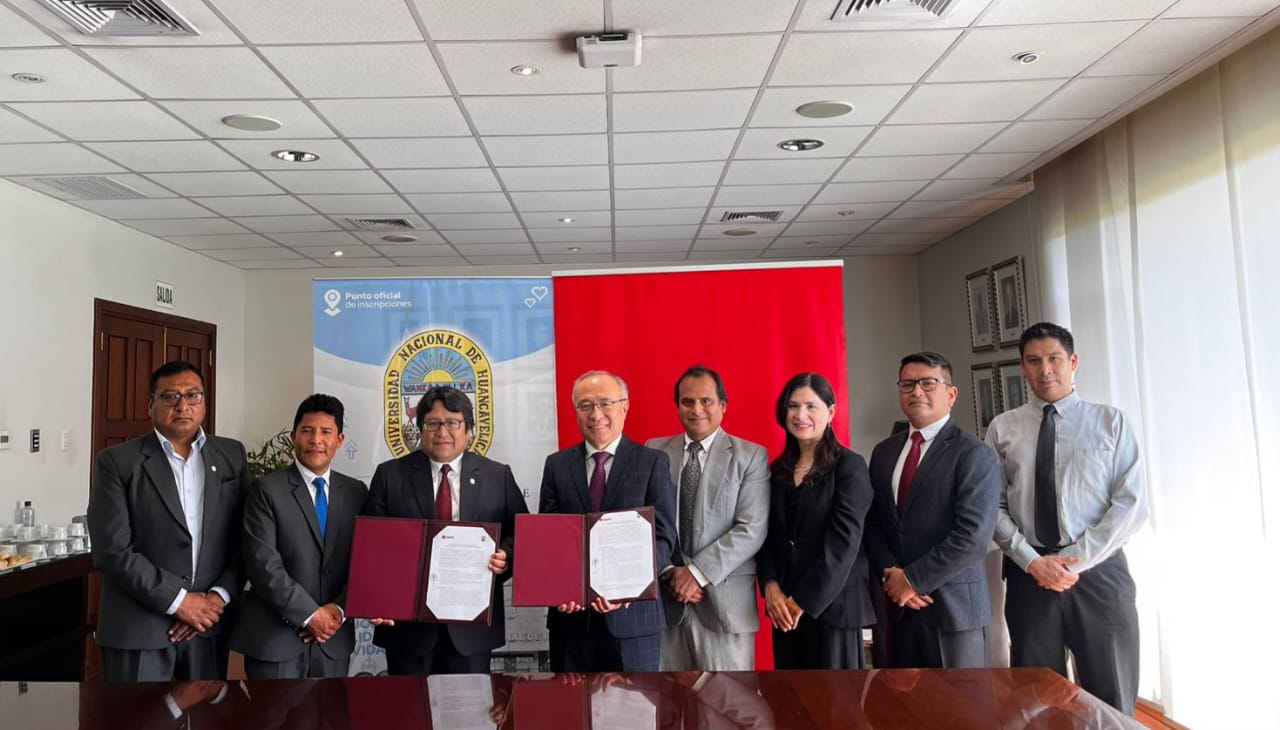 Firma de Convenio Marco Interinstitucional y específicos entre la UNH y la Universidad Esan.